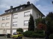Studio Location 1 chambre à Luxembourg-Cessange - 850 € Studio rénové et partiellement meublé situé au dernier étage et se composant comme suit:
Un hall d'entrée,
un séjour avec une cuisine équipée ouverte,
une salle de douche avec WC et coin buanderie,
une parcelle de jardin.
DISPONIBILITE 1er AOÛT 2017
- - -
L'objet se situe à cinq minutes du centre ville et sa situation géographique permet un accès facile aux différents axes importants routiers et ferroviaires.
Arrêt d'autobus à proximité.
Ref agence :882376-L0234