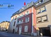 Appartement Vente 3 chambres à Wellenstein - 595 000 € L'agence immobilière MaxMax s.à.r.l vous propose ce joli appartement au 3ème étage avec 3 chambres à coucher dans une petite résidence à 7 unités, située à Wellenstein.
L'immeuble se trouve dans le beau village de Wellenstein, une petite section de la commune de Schengen, dans le canton de Remich.
L'appartement a une surface habitable de +/- 97.45m2 et se compose comme suit :
- hall d'entrée,
- une cuisine équipée ouverte sur le salon,
- 3 chambres à coucher,
- un débarras,
- une salle de bains avec douche et baignoire et coin buanderie,
- WC séparé,
A ceci s'ajoute :
- une cave privative (008),
- un emplacement intérieur (004),
- un grenier commun.
Disponible à partir du 1er novembre 2020
Pour plus d'informations par rapport à cet appartement, n'hésitez pas à nous contacter.