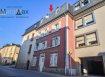 Appartement Location 2 chambres à Wellenstein - 1 250 € L'agence immobilière MaxMax s.à.r.l vous propose ce joli appartement au 3ème étage avec 2 chambres à coucher dans une petite résidence à 7 unités, située à Wellenstein.
L'immeuble se trouve dans le beau village de Wellenstein, une petite section de la commune de Schengen, dans le canton de Remich.
L'appartement a une surface habitable de +/- 97.45m2 et se compose comme suit :
- hall d'entrée,
- une cuisine équipée ouverte sur le salon,
- 2 chambres à coucher,
- un débarras,
- une salle de bains avec douche et baignoire et coin buanderie,
- WC séparé.
A ceci s'ajoute :
- une cave privative (008),
- un emplacement intérieur (004),
- un grenier commun.
Conditions de location:
Loyer : 1.250.-€
Charges : 250.-€
Caution : 2.500.-€
Frais d'agence : 1 mois de loyer + 17% TVA
Disponible à partir du 1er novembre 2020
Pour fixer un rendez-vous ou pour avoir plus d'informations, merci de contacter Madame Mara Hertert au +352 621 490 656 ou par email mara.hertert@maramax.lu