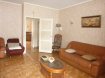 Appartement Vente 2 chambres à Saulnes - 55 000 € Dans une grande maison de ville divisée en deux appartements, situé en RDC, un T3
Entrée, cuisine, salle de bains avec douche et WC, séjour, couloir, deux chambres.
DV PCV Volets motorisés dans tout l’appartement, la porte d’entrée de l’appartement neuve, le chauffage est au gaz de ville et la chaudière de 2013.
Cet appartement dispose également d’une cave et de deux greniers.
Les compteurs : eau, gaz et électricité indépendants.
Aucun travaux importants hormis une remise aux goût du jour.
IDEAL POUR PRIMO ACQUERANTS