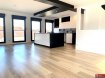 Appartement Location 2 chambres à Nancy - 840 € c.c. DUPLEX NANCY. COUP DE COEUR. Appartement de standing traversant très spacieux et lumineux, d'une surface au sol de 88,95m2 (66m2 Carrez) constitué d'une cuisine américaine semi-équipée ouverte sur le séjour, une terrasse de 11m2, deux chambres dotées d'un dressing, un bureau avec de nombreux rangements, et une salle d'eau avec WC. Le bien est situé sur la commune de NANCY (54000) secteur pépinière, proche de toutes commodités. La ligne de tram no1 est également à quelques minutes du logement et permet de rejoindre le centre-ville de Nancy en une dizaine de minutes. Le montant du loyer proposé est fixé à 840 EUR mensuels dont 40EUR de charges. Caution de 800 euros demandée. Contactez dès à présent AGENCE DE BOUFFLERS si vous voulez visiter ce bien.