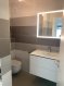 Appartement Vente 2 chambres à Luxembourg-Neudorf - 860 000 € Fis Immobilière a l'honneur de vous présenter un appartement idéalement situé près de toutes commodités tel que les arrêts de bus, banques, supermarché, hôpital, axes routiers et de tous les grands employeurs du Kirchberg. D'une surface de +ou- 73.91m2, l'appartement dispose de deux chambres à coucher dont une avec un accès directe sur une terrasse de +ou- 19.98m2, d'une salle de douche, d'une cuisine entièrement équipée avec des électroménagers Siemens, ouverte sur le living qui donne accès directe sur un deuxième balcon de 3.02m2 et d'une cave privative au sous-sol. La construction est en classe BB avec des fenêtres triple vitrées, du chauffage au sol dans les appartements, une ventilation mécanique contrôlée avec un thermostat pour régler la température individuellement dans chaque pièce. L'appartement est situé au rez-de-chaussée dans une petite résidence de 5 unités seulement disposant d'un ascenseur, d'une buanderie commune, d'un local commun pour les poussettes et les vélos, etc. Le prix affiché est à 17% TVA inclus, avec la possibilité d'avoir un remboursement de 14% de TVA sur la construction, jusqu'à une somme de 50.000,00€ , sous acceptation de l'administration de l'enregistrement et des domaines. Nous avons également un emplacement intérieur disponible dans la résidence non inclus dans le prix. N'hésitez pas à nous contacter au numéro 621 278 925.