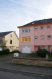Maison Location 4 chambres à Bertrange - 3 350 € Maison jumelée rénovée disposant:
- garage, buanderie accès sur jardin
- salon - salle à manger
- grande cuisine équipée séparée
- 3 chambres à coucher
- 1 salles de bains
- grenier aménagé en 1 chambre sdb
- chauffage au gaz
Ref agence :B193