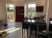 Appartement Vente 1 chambre à Esch-sur-Alzette - 285 000 € New Keys vous propose cet appartement situé au 2ième étage d'une petite résidence de 3 unités, cet appartement à la fois très lumineux et fonctionnel se présente de la manière suivante:
- Hall d'entrée
- Cuisine équipée ouverte sur le living/salle à manger
- Salle de douche
- Chambre de 15m2
Pour compléter ce bien, vous disposerez d'une cave.
Faibles charges de copropriété.
Pour plus de renseignements, et/ou demandes de visites, merci de nous contacter au 27 99 86 23 ou par email à l'adresse info@newkeys.lu