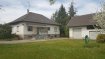 Maison Vente 3 chambres à Hombourg - 310 000 € Maison F5 à vendre à Hombourg . Dans un quartier calme, sur un terrain d'environ 12 ares, cette maison de type de F5 de 109 m2 en plain-pied comprend : une cuisine séparée, un grand séjour, 3 chambres, une salle de bain avec baignoire et douche, un WC séparé. Terrasse, jardin aménagé et cloturé avec grande dépendance pour 2 garages à voitures et stockage au 1er étage de la dépendance. Sous-sol sur toute la surface de la maison et garage. Chauffage individuel électrique.Possibilité d'aménager entièrement le 1er étage.