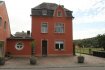 Studio Location à Redange - 600 € A louer petit studio meublé, composé d'une pièce principale, cuisine équipée avec lave-linge et salle de douche.
Jardin commun.
Les charges (électricité, assurance, chauffage, eau chaude et froide, poubelles, antenne collective......) sont comprises dans le loyer.