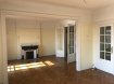 Appartement Location 3 chambres à Tourcoing - 1 050 € c.c. Appartement de standing 3 chambres avec garage. Situé sur l'Avenue Gustave Dron, au 5ème étage d'une résidence prisée, appartement de standing avec cachet préservé se composant de : un hall d'entrée, un salon, un séjour, une cuisine équipée, une salle de bain avec douche, trois chambres. Cave et garage. Loyer mensuel : 850€ Provision mensuelle sur charges : 200€ (eau froide et chaude-chauffage gaz-entretien des parties communes). Dépôt de garantie : 850€ Honoraires de location : 1050€ Disponible de suite.
