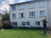 Appartement Location 1 chambre à Bousse - 570 € c.c. Appartement à Bousse. Appartement F2 à Bousse, disponible au 01.07.18
Cet appartement de 54m2 au rez-de-chaussé est composé d'une entrée, une cuisine, un salon-séjour, une chambre, une SDB et un WC indépendant.
En annexe : une cave privatif, une place de parking privatif et une terasse commune avec jardin.
Double vitrage PVC, chauffage individuel éléctrique par radiateur.
Loyer : 570 euro charges comprises (dont provision mensuelle sur charges récupérable : 70 euro). Dépôt de garantie : 500 euro. Honnoraires à la charge du locataire 500 euro (comprenant 400 euro pour la constitution du dossier, visites et rédaction et 100 euro pour l'état des lieux).