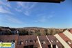 Duplex Vente 5 chambres à Metz - 249 500 € DUPLEX FAMILIAL COCOONING F6 /5 CH 142 M²
¤¤¤UNE EXCLUSIVITÉ CAPT’IMMO¤¤¤
IDÉALEMENT SITUE A MONTIGNY LES METZ
A 220 m. arrêt TCRM ligne L1 « Litaldus Hôtel de Ville.
Ligne directe place de la République, gare SNCF.
A 7 mn de la gare SNCF, du centre ville de Metz.
A 30 mn à pieds de la gare SNCF et du centre ville de Metz.
A 6 mn de l’autoroute A 31 Metz, Luxembourg, Nancy.
¤ A moins de 5 à 10 min des écoles et périscolaire.
¤ A proximité immédiate des services publics et commerces.
Découvrez ce duplex familial, dans une résidence soignée,
il est situé au deuxième et dernier étage, sans vis-à-vis
avec une superbe vue panoramique sur les côtes de Moselle,
idéalement exposé, traversant, très lumineux.
Il bénéficie d’une parfaite situation, secteur recherché,
dans un environnement calme.
L'accès de la résidence offre une bonne sécurisation.
Sans nuisances. Faible circulation routière.
Le bien idéal, de par sa fonctionnalité, sa situation,
il comblera les primo-accédants, jeunes couples,
familles avec enfants.
¤ SALON-SÉJOUR CUISINE ÉQUIPÉE OUVERTE
¤ 4/5 CHAMBRES
¤1 SALLE DE BAIN
¤1 SALLE DE DOUCHE
¤ WC A CHAQUE NIVEAU
¤ 1 GARAGE INDÉPENDANT AVEC PORTE MOTORISÉE..
Dès l’entrée, vous accédez à l’espace d’accueil
réception, au salon, séjour, salle à manger avec
ses deux balcons en accès direct et à la cuisine
partiellement ouverte l’ensemble hors balcons
fait plus de 53 m².
A ce niveau vous disposez de deux chambres.
D’une pièce d’eau avec douche et d’un WC indépendant.
L’espace supérieur est composé d’une mezzanine,
de deux- trois chambres spacieuses.
D’une salle de bain indépendante avec WC
et espace buanderie.
Vous aurez plaisir à recevoir dans ce duplex convivial
votre famille, vos amis.
Chauffage central avec chaudière individuelle au gaz.
Double-vitrages
Taxe foncière 1389,-€
Charges mensuelles 135,-€
Syndic professionnel.
Surface au sol 142 m².
Surface carrez 126 m².
Vous vous épanouirez dans ce bien en toute quiétude et sécurité !
Un duplex atypique unique, à découvrir sans attendre.
Visites 7 jours sur 7 sur RDV.
Renseignement au 06.30.55.11.48
Capt’Immo 3,5%
Votre solution Immobilière !
Moins d’honoraires !
Conseils et services en plus !
ESTIMATIONS EXPERTES GRATUITES EN 48H !
Si vous avez un bien à vendre, l’équipe Capt’Immo 3,5%
est à votre entière disposition pour vous conseiller,
pour réaliser une estimation experte en 48h,
et mettre tout son savoir-faire en vue d’une commercialisation professionnelle, rapide de votre propriété, appartement, locaux commerciaux.
AVEC DES HONORAIRES ET SERVICES HYPER-COMPÉTITIFS.
Pour tout renseignement supplémentaire et demande,
veuillez nous contacter au 03 87 167 167
ou par E-mail : mark-com@live.fr