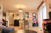 Appartement Vente 2 chambres à Strasbourg - 136 500 € Exclusivité Sodiss : A proximité de la Place St Antoine, Rue de Berstett au 4e et dernier étage venez visiter ce lumineux 4 pièces bien agencé sans vis à vis et en très bon état. Celui-ci se compose d'une entrée donnant sur une cuisine avec loggia, d'un spacieux salon séjour avec balcon donnant sur le parc. Un couloir dessert la partie nuit comprenant 2 chambres, une salle de bain et un wc.En annexe vous bénéficiez d'une cave est d'une mansarde.Prix de vente 143 200 ' dont 6% d'honoraires d'agenceVotre contact Virginie Diss
