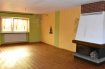 Maison Vente 4 chambres à Volmunster - 79 000 € Maison au calme, à 5 mn de Volmunster. Charmante maison de campagne à vendre à 5 minutes de Volmunster
Grande maison de 167m² sur un terrain de plus de 4ares.
Comprenant 6 pièces avec 4 chambres dont une au rdc et une avec dressing, un grand salon-séjour transperçant de 38m² avec cheminée à bois.
Les plus: toiture en bon état avec 120m² de combles aménageables, 2 garages fermés, grands volumes, maisonnette en dépendance, au calme
Proche Bitche et Zweïbrucken