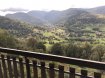 Appartement Vente 2 chambres à Bussang - 130 000 € Hautes Vosges / Vue panoramique A moins de 500 m des stations de ski !!! Idéal pour couple avec enfants. Au 1er et dernier étage d'une résidence: Appartement de plus de 80 m² comprenant: Entrée, dressing, cuisine meublée, salon-séjour en angle, cheminée, deux chambres (6 couchages), salle de bains double vasque, douche, WC indépendant. Superbe terrasse ( de 10 m²). Garage, parking, casier à skis, bûcher.