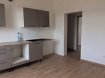 Appartement Location à Moulins-lès-Metz - 540 € Appartement Moulins Les Metz 1 pièce(s). T1 refait entièrement à neuf dans un petit immeuble.Grande cuisine aménagée, une pièce à vivre, pièce de rangement, et une salle d'eau.Parquet au sol , chauffage électrique.