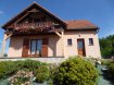 Maison Vente 3 chambres à Obergailbach - 225 000 € 15 min de Sarreguemines et Rohrbach 5 pièce(s) 117 m2. Belle maison individuelle composée d'un lumineux hall d'entrée, séjour ouvert sur une cuisine équipée accès direct à la terrasse et jardin, Wc, 1 chambre. A l'étage SDB avec baignoire et douche, bureau, 2 chambres dont une avec balcon et vue dominante. Sous sol avec un double garage. Sur un terrain de presque 9 ares.
Divers: Panneaux photovoltaïques, chauffage gaz de ville, rue très calme
Contact Nord Sud Immobilier
Rohrbach, Sarreguemines ou Bitche
03 72 64 01 02
www.nordsud-immobilier.fr