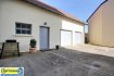 Appartement Vente 2 chambres à Amanvillers - 169 500 € APPARTEMENT COCOONING TRAVERSANT F4/5 89 m²
Au 1er étage.
Petite copropriété de 3 appartements sur 3 niveaux. Syndic bénévole.
¤ SALON-SEJOUR, CUISINE INDEPENDANTE, 2 CHAMBRES, 1 CHAMBRE-BUREAU,
¤ SALLE DE BAIN-WC.
¤ ESPACE JARDINET TERRASSE PRIVE.
¤ ENSEMBLE DOUBLE GARAGE INDÉPENDANT & ATELIER-REMISE SUR 50 M² + COMBLE.
DISPONIBLE DE SUITE.
BIEN IDÉAL POUR PRIMO-ACCÉDANTS, ARTISANT, AMOUREUX DU BRICOLAGE.
Idéalement situé :
A 6 Mn de Sainte Marie aux Chênes.
Au sein de la communauté urbaine de Metz Métropole.
A 20 Mn du centre de Metz.
A proximité immédiate de toutes les commodités
Liaison vers Metz en bus TCRM P 106 toutes les 30/40 mn.
A proximité DES ACCES AUTOROUTE A4 PARIS Luxembourg METZ
Vous ne pourrez qu’apprécier la fonctionnalité et sa situation.
Dès l’entrée, vous accédez à l’espace d’accueil, il dessert les pièces à vivre, les chambres.
L’ensemble de l’appartement est traversant orientation des pièces à vivre Sud, Sud-Ouest.
L’espace de vie salon, séjour, bureau sont lumineux de par
leurs positionnement offrant un cadre de vie convivial.
Vous bénéficierez d’une grande cuisine dinatoire.
Double vitrage PVC récent, chauffage individuel au gaz, sol parquet.
La salle de bain de belle taille, lumineuse, bénéficie d’une grande fenêtre.
RARE :
Vous disposerez d’un double garage individuel et d’un espace atelier remise sur 50 M² plus comble pour stocker le rêve de tout artisan, bricoleur.
Un espace terrasse jardinet indépendant, pour vos plantation et passer d’agréables moments.
Un bien atypique de qualité, idéalement situé à
découvrir sans attendre !
Vous vous épanouirez dans ce bien en toute quiétude
et sécurité !
Syndic bénévole. Charges annuelles 350,- €
Copropriété de 3 appartements. 1 par niveau.
Honoraires à la charge des vendeurs.
Une visite s’impose !
Renseignements et visites sur RDV
CONTACT 06 30 55 11 48 ou par Mail : mark-com@live.fr
Visites 7 jours sur 7 sur RDV.
Capt’Immo 3%
Votre solution Immobilière !
Moins d’honoraires !
Conseils et services en plus !
ESTIMATIONS EXPERTES GRATUITES EN 48H SUR RDV.
Si vous avez un bien à vendre, l’équipe Capt’Immo 3,5%
est à votre entière disposition pour vous conseiller,
pour réaliser une estimation experte en 48H,
et mettre tout son savoir-faire en vue d’une commercialisation professionnelle, rapide de votre propriété, appartement, locaux commerciaux.
AVEC DES HONORAIRES ET SERVICES COMPÉTITIFS
Transactions - Administration de Bien – Conseil - Expertise