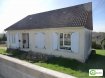 Maison Vente 3 chambres à Villaines-la-Gonais - 124 390 € MAISON 3 CHAMBRES ET SOUS SOL. C IMMOBILIER vous propose en EXCLUSIVITE un pavillon de plain-pied offrant également un sous-sol total. Au rez-de-chaussée: pièce de vie ouverte d'environ 38.50 m2, cuisine aménagée et équipée, dégagement, trois chambres, salle de bains, WC. Terrain de 634 m2. Chauffage individuel électrique. PANNEAUX SOLAIRES générant un revenu annuel de 1 300 EUR. IDEAL PRIMO ACCEDANT.