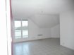 Appartement Vente 2 chambres à Caudry - 84 800 € Appartement de type 3. appartement de type 3 dans résidence sécurisée avec place de parking. comprenant entrée avec placard - séjour - cuisine - 2 chambres - salle de bains - w.c grand balcon actuellement loué moyennant un loyer de 454 euros hors charge copropriété de 47 lots - pas de procédure en cours