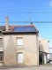 Maison Vente 2 chambres à Lantéfontaine - 79 000 € Maison mitoyenne offrant au rdc, entrée par véranda, cuisine ouverte sur salon/séjour avec cheminée et salle d'eau.
A l'étage 2 grandes chambres, et de grandes combles aménageables isolées au 2ème étage.
Le tout pour environ 75m² hab sur 2 ares 70 ca, complété par un hangar avec jardin à