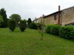 Maison Vente 3 chambres à Rémilly - 118 000 € MAISON LORRAINE A 10 MINUTES DE REMILLY. Laissez vous charmer par cette maison authentique partiellement rénovée et habitable en l'état, à la campagne, sur un beau terrain de 7 ares 77 comprenant un salon séjour traversant et une cuisine donnant tous deux sur la terrasse en graviers et le jardin vue dégagée, un grand garage à finaliser (toiture neuve). A l'étage un pallier dessert 3 chambres et la salle de bains avec WC ainsi qu'un grenier à aménager à votre gré. 118 000 EUR FAI honoraires à la charge du vendeur AGENCE VENNER REMILLY 03.87.63.60.09./06.37.62.27.13.