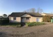 Maison Location 3 chambres à Pont-à-Mousson - 850 € c.c. Belle maison de plain-pied dans un quartier calme . Maison de 104m2 de plain-pied comprenant :
- entrée
- cuisine ouverte sur salon séjour
- toilette séparé
- salle de bain
- 3 chambres
- garage motorisé
Le bien comprends également un jardin ainsi qu'une terrasse.
Chauffage électrique
Libre de suite
Loyer 850EUR charges comprises