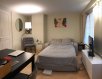 Appartement Location 1 chambre à Strasbourg - 540 € c.c. Hyper-centre : à deux pas de la Cathédrale, grand 1 pièce meublé au 1er étage.
Séjour, cuisine équipée kitchenette, salle de bains, wc séparé. Grand débarras sur le palier.
Très bon état, calme (sur cour), parquet au sol.