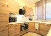 Appartement Vente 2 chambres à Differdange - 475 000 € *** SOUS COMPROMIS DE VENTE ***
CONCILIUM Immobilière,
Vous propose en exclusivité ce bel et charmant Appartement de 70m2, situé au rez-de-chaussée d'une résidence bien entretenue à quelques minutes de l'axe routier.
Ce bien est composé comme suit :
-Un hall d'entrée
-Une cuisine équipée fermée
-Salle-à-manger / Salon
-Deux chambres dont une avec armoire encastré
-Une salle de douche avec WC
Situation proche de toutes commodités.
Pas de frais à prévoir dans la résidence (chaudière et toiture, refaits il y à 2ans)
A visiter sans tarder !!!
*** Nous recherchons en permanence pour la vente et pour la location, des appartements, maisons, terrains à bâtir etc. pour notre clientèle. N'hésitez pas à nous contacter si vous avez un bien pour la vente ou la location. ***
Estimations gratuites.
Pour l'obtention de votre crédit, notre relation avec nos partenaires financiers vous permettra d'avoir les meilleurs conditions, inclus dans nos services GRATUITS.