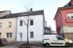 Appartement Vente 1 chambre à Pétange - 315 000 € Bel appartement de +/- 52,03 m² dans une résidence entièrement reconstruite en 2014.Spacieux living avec coin cuisine équipée donnant accès à un balcon, salle de bain avec wc , 1 grande chambre à coucher.Cet appartement est également accompagné d'un garage fermé. Pour tous renseignements complémentaires ou une visite (visites également possibles le samedi sur rdv), veuillez contacter le 28.66.39.1.Ref agence :72772