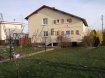 Maison Vente 5 chambres à Joudreville - 130 000 € Maison individuelle avec 5 chambres. En exclusivité: Au calme, découvrez cette grande maison d'environ 147m2 habitable. Située sur un terrain de 994m2, elle vous offre au rdc entrée, salle de séjour, cuisine équipée, wc, remise et garage. A l'étage, un pallier dessert 5 chambres et 2 sdb. Sous-sol complet, combles, garage, parking et jardin... Autant d'atouts qui sauront vous séduire... Honoraire inclus charge vendeur: 6% TTC AGORA BRIEY 03 82 20 25 26