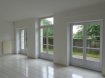 Maison mitoyenne Location 4 chambres à Bousse - 1 580 € c.c. Maison mitoyenne de 200m2 + comble aménageables de 100m2
LE LOT comprend entrée, WC, séjour double avec accès terrasse et jardin, cuisine équipée, buanderie, au 1er 4 chambres dont 1 avec dressing et salle de douche, WC, dégagement avec placards, Salle de bains (douche et baignoire), au 2ème combles aménageables de + ou - 90m2.
Garage 2 voitures avec porte motorisée
Chauffage gaz, double vitrage PVC, volets à persiennes au rez de chaussée, volets roulants électriques à l'étage.
Terrain privatif de 6 ares