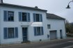 Maison Location 4 chambres à Niederdonven - 2 930 € IMMO EXCELLENCE vous propose cette jolie maison bi-familiale d'une surface habitable d'environ 205 m2 ainsi que d'une surface utile de 317 m2.La maison se compose comme suit : Au rez-de-chaussée vous trouvez : Un hall d'entrée ( 1.62 m2 ), une moderne cuisine équipée avec comptoir ( 11.82 m2 ), un living ( 9.43 m2 ), une salle-à-manger ( 8.69 m2 ), avec accès sur une terrasse ( 15.14 m2 ), un bureau ( 12.26 m2 ) avec accès sur la terrasse, un W.C. séparé ( 1.47 m2 ). Au 1er étage vous trouvez : Une salle-de-bains avec douche ( 10.07 m2 ), un bureau ( 7.98 m2 ), une chambre-à-coucher ( 15.04 m2 ), ainsi qu'une deuxième chambre-à-coucher ( 12.43 m2 ). Au 2ème étage vous trouvez une grande pièces comprenant plusieurs rangements intégrés ( 26.98 m2 ). La maison est reliée à un un deuxième bâtiment, une annexe, ceci au niveau du 1er étage. La bâtiment annexé comprend au sous-sol : Un hall d'entrée ( 2.62 m2 ), un W.C. séparé ( 1.94 m2 ), une cuisine équipée ( 8.31 m2 ), un grand séjour ( 26.86 m2 ), avec accès sur la terrasse ainsi que le jardin. Au 1er étage de ce bâtiment annexé vous trouvez : Un hall avec armoire encastré ( 1.64 m2 ), une chambre-à-coucher ( 15.01 m2 ), une grande pièce ( 18.60 m2 ), ainsi qu'une salle-de-douche ( 4.76 m2 ).Le bâtiment comprend également un garage ( 20.79 m2 ), une buanderie ( 8.48 m2 ), une chaufferie ( 24.76 m2 ), un rangement en-dessous de la toiture ( 37.44 m2 ), un jardin ( 80 m2 ), une spacieuse cave à vins voûtée ( 45 m2 ), ainsi que 4 emplacements extérieurs pour voitures.Il existe plusieurs parlophones aux étages.Les deux bâtiments ont chacun leur porte d'entrée séparée. L'immeuble pourra seulement être occupé par une famille. La commune n'admet pas deux ménages différents à cette même adresse. Il existe aussi la possibilité d'occuper l'annexe en profession libérale. Niederdonven est une section de la commune luxembourgeoise de Flaxweiler située dans le canton de Grevenmacher. A proximité de toutes commodités ( Maison Relais, Ecole primaire, ....... ) et à seulement 20 minutes du centre-ville de Luxembourg.A voir absolument !!!
