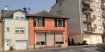 Maison mitoyenne Vente 3 chambres à Bettembourg - 1 490 000 € NEW KEYS vous propose à la vente cette charmante maison de 384m2 avec local de commerce, à Bettembourg.
Idéal pour investisseurs, cette maison a beaucoup de potentiel.
Au rez de chaussée : 110m2
2 ateliers
1 cuisine
1 wc
1 bureau
1 terrasse
1 jardin
1 garage pour 2 voitures
Plusieurs emplacements exterieurs
Au 1er étage : 133m2
3 chambres spacieuses
1 salle de douche
1 wc séparé
1 grand et lumineux living
Au 2° étage. 141m2
Un grenier avec de belles possibilités d'aménagements
Renseignements et visites : jheymann@newkeys.lu .691149362
Ref agence :JH5003135