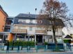 Appartement Vente 1 chambre à Dudelange - 385 000 € Très bel et charmant APPARTEMENT au 2e étage, sans ascenseur, comprenant:
- hall d'entrée avec parlophone, placard de rangement vestiaire, débarras avec chaudière individuelle et boiler intégré,
- cuisine équipée ouverte sur living-sàm,
- 1 chàc,
- salle de douche avec fenêtre (douche italienne) WC, lavabo meublé, espace machine à laver & sèche-linge.
- au sous-sol: emplacement pour 1 voiture, porte électrique
- au 3e étage: utilisation privée d'un espace au grenier pour rangement et étendre le linge.
L'appartement se trouve dans un très bon état. Il a du double vitrage, volets électriques et chaudière à gaz individuelle avec boiler intégré.
Situation calme, en face de l'école, à proximité du Centre, de la Gare, des commerces, etc..