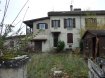 Maison jumelée Vente 4 chambres à Bouligny - 77 000 € Maison jumelée de type T6 avec garage, parking sur 9 ares de terrain avec 2 entrées et 2 remises, Sous-sol: 2 caves, RDC: 2 entrées, 1er étage: palier 12m², wc, salle de bains, 6m², 3chambres (11-12-17m²), salon 19m², salle à manger 18m², cuisine 17m², dégagement, 5m², salle d'eau w-c 3m², 2ème étage: 1 salle de sport et grenier. Abri de jardin et appentis pour stockage de bois.