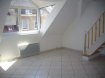 Appartement Location 2 chambres à Sarreguemines - 400 € F3 PROCHE CENTRE. Séjour, cuisine équipée, dégagement, 1 chambre avec placard, débarras, salle d'eau, chambre 2 en mezzanine.Chauffage individuel électriqueCave N°4-Parking N°4Mandat N° 311. Provision sur charges 48 €/mois, régularisation annuelle. Dépôt de garantie 400 €. comprenant 144 € pour l'état des lieux. Nos honoraires : http://www.le-pied-a-terre.fr/honoraires