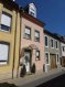 Maison Vente 4 chambres à Grevenmacher - 630 000 € A vendre Maison à Grevenmacher :
Nous vous présentons cette charmante maison d’environ 380,00 m2 en plein centre de Grevenmacher proche de toutes les commodités se composant comme suit :
Rez-de-chaussée :
Hall d’entrée,
WC séparé,
Vestiaire,
Débarras,
Grande cuisine équipée
Garage de +/- 45m2 pour 3 voitures
Premier étage
1 grande cuisine entièrement équipée et ouverte sur le séjour avec frigo américain
1 grand living et salle à manger avec accès sur terrasse
1 chambre à coucher
1 salle de bain
1 belle et grande terrasse
Deuxième étage
4 chambres à coucher
1 salle de bains
1 bureau
Les petits plus :
Belle terrasse ensoleillée et privative
Revêtement de sol : carrelage Versace importée d’Italie
Disponibilité immédiat
N’hésitez pas à nous contacter au 621 415 097 ou par mail au info@immonest.lu
Description de la situation :
Situation exceptionnelle, proche de toutes commodités avec transports en commun (bus).
Situé en plein centre de Grevenmacher, Ville en plein essor, à 20 minutes de Luxembourg-ville. Le long de la Moselle.