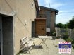 Maison jumelée Location 1 chambre à Domprix - 597 € c.c. Mandat de location N° L 495
Appartement dans maison de village de +/- 70 m², vous offrant :
Entrée, cuisine équipée ouverte sur grande pièce de vie, 1 salle d'eau équipée, wc.
A l'étage : 1 grande chambre mansardée avec espace rangement, 1 salle d'eau équipée avec wc suspendu.
Sur le côté : 1 terrasse fermée.
Chauffage Electrique.PVC sur l'ensemble. Velux (rideau nuit électrique) + 3 volets électriques.
Très belle finitions intérieure !!
A SAISIR !
LOYER : 580 € HC 17 € CHARGES (ordures ménagères)
CAUTION : 580 €
Ce bien vous intéresse : Pour toute information complémentaire ou éventuelle visite, contactez LA CENTRALE IMMOBILIÈRE DE PIENNES et JARNY au 03.82.22.45.4