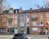 Immeuble de rapport Vente 7 chambres à Esch-sur-Alzette - 1 155 000 € *** SPÉCIAL INVESTISSEURS ***
Immeuble de rapport avec 3 appartements séparés:
Comprenant:
* Au rez-de-chaussée: un appartement une chambre, salon, cuisine équipée, salle de douche,et terrasse avec jardin privatif
* Au 1er étage: 1 chambre à coucher, salon, salle de douche et terrasse
* Au 2ème étage: un duplex avec 2 chambres à coucher, une salle de douche, un salon et une grande terrasse
A cela s'ajoutent un garage à l'arrière de l'immeuble
Pour plus d'informations ou pour une visite n'hésitez pas à nous contacter au +352 28777718