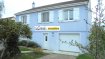 Maison individuelle Vente 4 chambres à Conflans-en-Jarnisy - 189 000 € ...........EXCLUSIVITE................
REF 4032 : A 3 minutes de CONFLANS EN JARNISY.
Maison individuelle de PP Surélevé 100m² +/- habitables + sous sol sur 6.34 ares.
RDC : Hall d'entrée avec placards, une chambre, une petite pièce à usages divers (bureau ou autre), une pièce d'eau à finir d'aménager (wc, douche, lavabo), garage 2 vl avec coin buanderie, porte électrique.
A l'étage : salon + S.A.M. 30m²+/- avec cheminée insert et accès terrasse, une cuisine séparée équipée avec également accès terrasse couverte,
un wc individuel, une salle de bains (baignoire, une vasque équipée), un placard, 3 chambres dont 2 avec placard.
DV PVC + Volets battants PVC et moustiquaire sur certaines pièces.
Chauffage électrique + cheminée insert.
Ensemble clôt.
Assainissement individuel conforme.
Pour un simple renseignement ou une visite détaillée contactez ROGER 06.69.18.32.40 visite sur RDV du LUNDI au SAMEDI INCLUS.