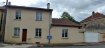 Maison Vente 3 chambres à Romagne-sous-Montfaucon - 110 000 € Maison d'habitation comprenant :
Au rez-de-chaussée : cuisine, salon-salle à manger avec insert donnant sur une cour, chambre, buanderie, w.c., chaufferie ;
A l'étage : 3 chambres, salle de bain avec w.c. ;
Cour avec appentis, jardin ;
Le tout sur 7a 79ca
Installation de chauffage central au fioul et bois