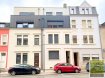 Duplex Vente 3 chambres à Esch-sur-Alzette - 739 000 € Bel Appartement/Duplex lumineux avec une surface habitable de 103 m2 et 3 terrasses (total : 29m2), qui se compose comme suit :
L'appartement se trouve au 2ème étage, et comprends :
Hall d'entrée
Living avec lumière indirecte LED
Cuisine et salle à manger avec accès sur le balcon de 15m2
- nouvelle cuisine inclus dans le prix de vente.
3 chambres à coucher
WC séparé
Salle de douche
Cave
Possibilité d'acheter un double emplacement int. (2 voitures).
Possibilité de louer un emplacement int. .
TECHNIQUES et CONSTRUCTION
Ce bien est en cours de finition permettant encore les choix de revêtement de sol (parquet/carrelage), revêtement mural, et revêtement des terrasses (dalle/bois)
Construction en dur, rénovée de fonds en 2020-2021 à savoir :
- Menuiserie extérieure : châssis de fenêtre en PVC anthracite extérieur / blanc intérieur avec triple vitrage isolant, volets roulants électriques.
- Toiture plate : isolation Alwitra, ...
- Installation de chauffage : Chauffage au sol !
- Installations sanitaires :
- Installation électrique :
L'appartement se situe à cinq minutes de la zone piétonne et du centre d'Esch-sur-Alzette, restaurants, commerces de quartier, hôpital, infrastructures scolaires, sportives et culturelles à proximité.
Ref agence : 190