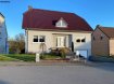 Maison Vente 5 chambres à Sanem - 1 280 000 € Très belle maison individuelle de +/- 297m² répartie sur 3 niveaux.
Idéalement situé dans une cité calme à proximité des écoles, bus, elle saura vous séduire par son cadre verdoyant avec une vue à l'arrière de la maison sur une zone verte cyclable.
Celle-ci se décline comme suit:
Le rdch s'ouvre sur un spacieux hall d'entrée, un grand living de +/- 45,50m², une cuisine équipée de 24m² donnant accès à un balcon de 24m², toilette séparé, 1 chambre à coucher.
Au 1er Etage se trouve 4 chambres à coucher et une salle de bain refaite à neuf en 2018.
Vous avez également la possibilité d'aménager les combles en 2 chambres à coucher ou en chambre parentale.
(Dalle béton avec 2 grandes velux).
Au sous-sol, un grand garage pour 2 voitures de +/- 45,60m², une buanderie de 10,80m², un bureau de +/- 13,50m² local chaufferie et cave de +/- 6m².
A l'extérieur une terrasse de +/- 30m², un jardin avec abri de jardin et une place de parking extérieur.
Informations complémentaires :
- Double vitrage PVC,
- Chaudière à condentation,
- Panneaux solaire thermiques pour eau chaude,
- Récupération eau pluviale 3000L,
- Filtre anti-calcaire,
- Chauffage au Gaz.
Pour plus de renseignements ou une visite (visites également possibles le samedi sur rdv), veuillez contacter le 28.66.39.1.
Les prix s'entendent frais d'agence de 3 % TVA 17 % inclus.
Ref agence :73033