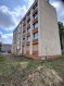 Immeuble de rapport Vente 3 chambres à Homécourt - 650 000 € HOMECOURT. Rue Pasteur, immeuble à rénover de 10 appartements de 86 m2 sur 5 niveaux avec caves.
Non soumis à l'affichage du DPE - Pas de chauffage.
Les informations sur les risques auxquels ce bien est exposé sont disponibles sur le site Géorisques : www. georisques.gouv.fr