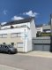 Maison jumelée Vente 4 chambres à Mersch - 879 000 € Magnifique maison de 175 m2, idéalement située dans une cité résidentielle à Mersch. Bâtie sur un terrain d'environ 2 ares, cette propriété bénéficie d'un environnement calme, agréable et discret. Construite en 2012, cette propriété se compose ainsi : Au rez-de-chaussée, retrouvez une entrée desservant plusieurs pièces dont une salle de douche, chambre à coucher, une buanderie et un espace de rangement.Au premier étage : salon-living avec de grandes baies vitrées ouvert sur une cuisine entièrement équipée et une terrasse d'environ 20 m2, idéalement orientée (nord-ouest) donnant sur le jardin.Au deuxième niveau, retrouvez 2 chambres à coucher, une salle de bain avec baignoire ainsi qu'un WC séparé, un grand balcon d'à peu près 10 m2 orientée sud. Au dernier étage, retrouvez une grande chambre en plus d'un espace de rangement. Un garage et un emplacement extérieur qui ne sont pas annexés à la maison s'additionnent à ce bien. EQUIPEMENTS ET PRESTATIONS ' Fenêtres double vitrage ' Chauffage au gaz ' Jardin facile et rapide d'entretien ' Abris de jardin en maçonnerie.La disponibilité est à convenir.Ref agence :141