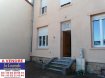 Maison mitoyenne Vente 5 chambres à Jarny - 87 000 € RÉF 3988 SPÉCIAL INVESTISSEUR.
Au calme dans une impasse privée à moins de 5 minutes à pied de la gare SNCF et des commerces.
Maison de ville de type F6 de 100M²+/- AVEC COUR.
MAISON LOUÉE 750€, comprenant entrée, salon, wc, cuisine meublée.
Étage: 3 chambres, wc, douche + salle de bains.
Combles: 2 chambres.
Chaufferie, DV PVC, volets roulants, C.c gaz de ville, cave.
Pour plus de renseignements contactez ROGER à LA CENTRALE IMMOBILIÈRE JARNY 03.82.20.83.73.