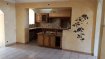 Maison Vente 3 chambres à Hayange-Marspich - 169 600 € MARSPICH, A SAISIR.... Maison offrant de beaux volumes. Bel emplacement pour cette maison qui est à rafraîchir. Elle vous offre, une entrée, une grande cuisine , un vaste séjour, une pièce à aménager, un salon, une buanderie A l'étage , 3 chambres, une salle de bains, un dressing Un magnifique terrain de 11.45 aresPas de garage ( Possibilité d'en réaliser 1) Diagnostics en cours de réalisation par le vendeur A VOIR !!!