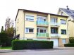 Maison mitoyenne Vente 3 chambres à Bereldange - 980 000 € SCHAUS IMMOBILIER vous propose cette ravissante maison idéalement située à Bereldange entourée d'un jardin naturel qui vous ravira lors de vos soirées en famille ou entre amis.
La maison vous propose :
- Le salon est très lumineux. Le sol est en sol stratifié d'une très bonne qualité. Depuis ce salon agréable vous pouvez accéder à un balcon.
- Un WC indépendant.
- Une cuisine aménagée et équipée neuve donnant accès à une grande véranda. Cette pièce est la salle à manger idéale qui vous comblera de sa lumière naturelle tout en étant à l'abris du froid pendant les journées d'hiver. Depuis la cuisine vous pouvez accéder au jardin.
Au second étage se trouvent trois chambres équipées de sols stratifiés et une salle de bains moderne et récente.
La maison offre en plus un bureau, un garage accueillant jusqu'à deux voitures en enfilade et une buanderie.
Toutes les pièces de la maison ont été repeintes, vous pouvez poser valises demain.
La chaudière au gaz avec chauffe-eau séparé est très récente.
Nous serions ravi de répondre à toutes vos questions.
Ref agence :882965