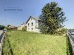 Maison Vente 3 chambres à Blénod-lès-Pont-à-Mousson - 227 000 € Maison à Blénod-lès-Pont-À-Mousson. Belle maison dans un quartier calme de Blénod, sur 127.75 m2 de surface habitable, comprenant : Au rez-de-chaussée : vaste entrée, 1 chambre, une pièce garages (2 garages fermés), buanderie. À l'étage : Palier desservant une cuisine, un séjour avec véranda, une salle de bain, WC, 2 chambres. Au deuxième étage : combles aménageables Le tout sur 552 m2 de terrain dans un quartier tranquille avec jardin. Pour plus d'informations, n'hésitez pas à contacter l'un de nos collaborateurs.