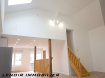 Appartement Location 4 chambres à Fontoy - 950 € c.c. FONTOY :
Rare! Situé dans une rue très calme, Duplex entièrement rénové de 110m² habitable composé d'une cuisine équipée ouverte sur un vaste séjour de 28m² avec belle hauteur sous plafond, 4 chambres dont 2 en RDC, salle de bain entièrement équipée avec douche et baignoire, buanderie, local vélo.
DPE en cours.
Montant estimé des dépenses annuelles d'énergie pour une utilisation standard : (en cours)
Loyer mensuel : 950,00€,
Charges mensuelles : 20,00€,
Dépôt de garantie : 950,00€,
Honoraires locataire: 800€.
LENOIR IMMOBILIER : Vente, Location, Gestion depuis 2010.
www.lenoir-immobilier.fr