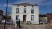 Immeuble de rapport Vente à Hautmont - 190 800 € IMMEUBLE AVEC RAPPORT LOCATIF. Bien situé sans copropriété, revenu mensuel 2285 euros Rénovation moins de 10 ans, tous compteurs séparés.
Divisé en 5 appartements avec jardin, grenier aménageable (en appartement supplémentaire), parking privatif et stationnements couverts.
Le tout sur 1589 m²
Classe énergie : E
Pour nous contacter: 06.87.54.47.25
hautmont@bruyere-immobilier.com