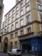 Appartement Location 3 chambres Metz-Centre-Ville - 995 € Appartement 5 pièces situé au cœur du centre ville.
Il est composé d'un bel espace lumineux salon et séjour, d'une cuisine équipée, une salle de bains, de 3 chambres et d'une petite buanderie. L'appartement est en rénovation, il sera disponible à partir de septembre.
Le chauffage est au gaz.